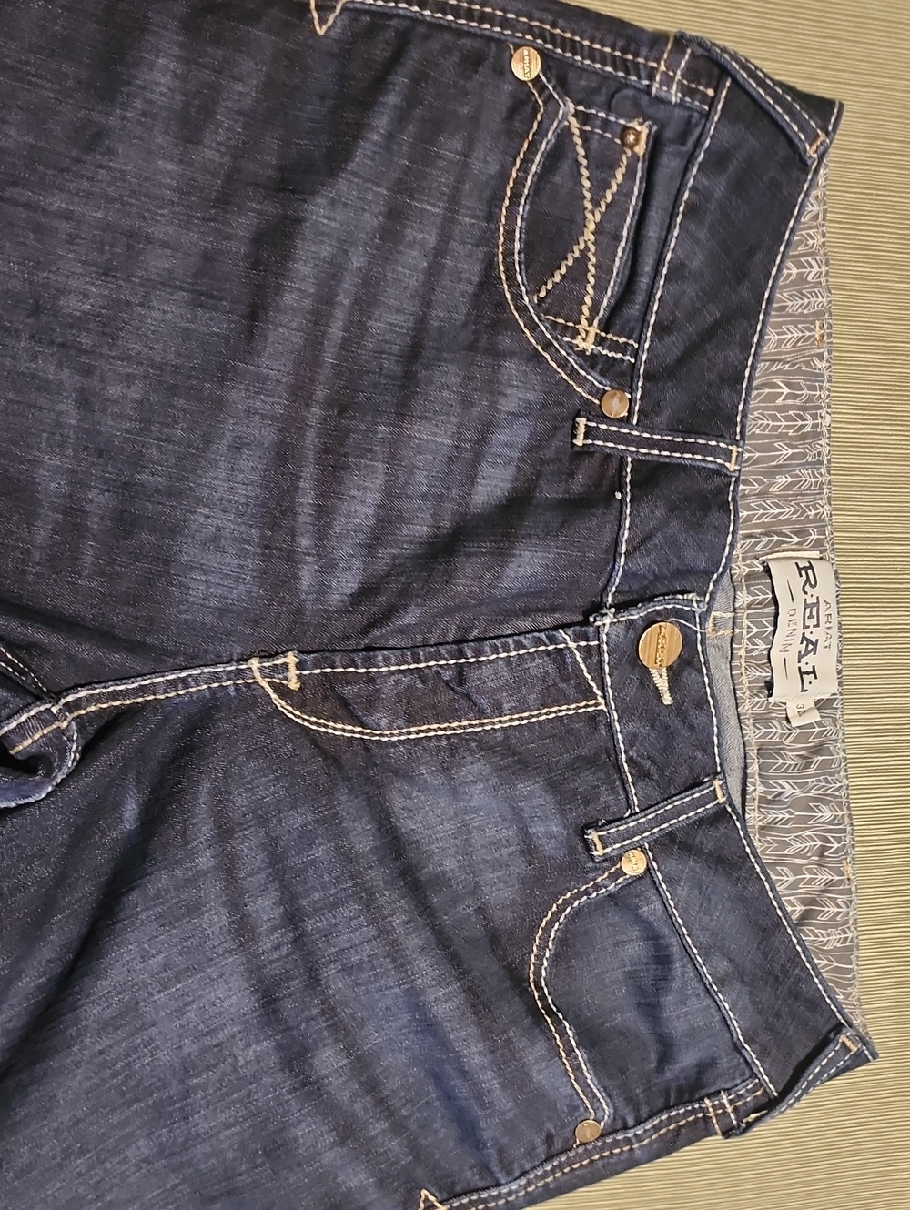 Ariat Indigo Blue Straight-Leg Jeans with Contrast Stitching